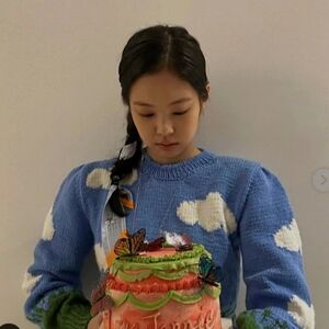 Lirika Matoshi Cloud Sweater, Size XS